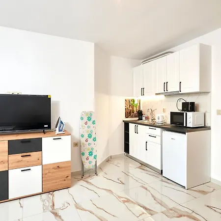 радина Апартаменты Поморие