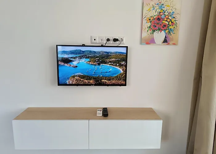 10 улица македония 33